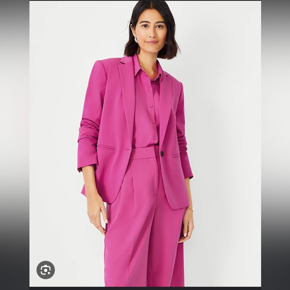 Ann Taylor “Hutton” blazer Size 6 NWT